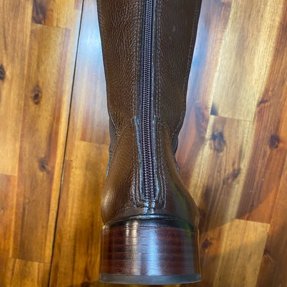 10.5 womens tory burch leather riding boots - Picture 8 of 16
